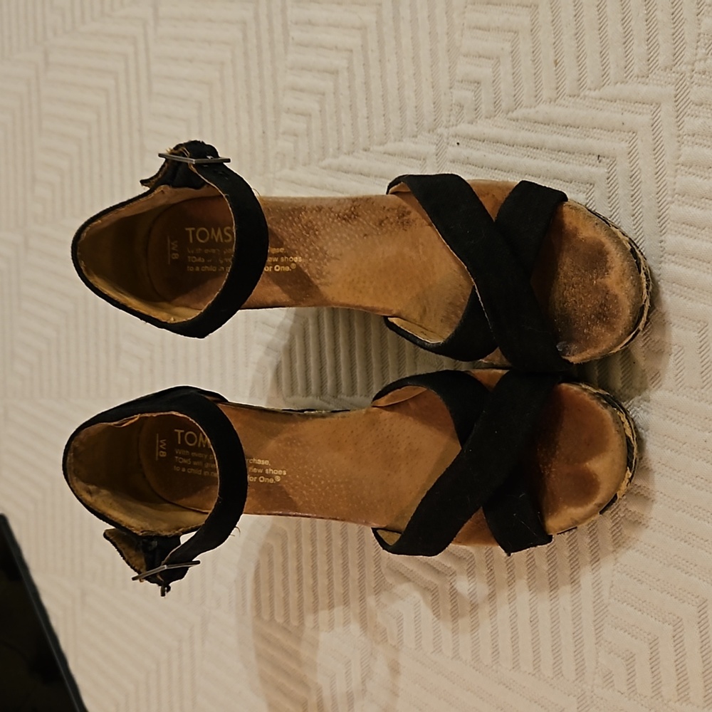 Toms wedge sandals heels